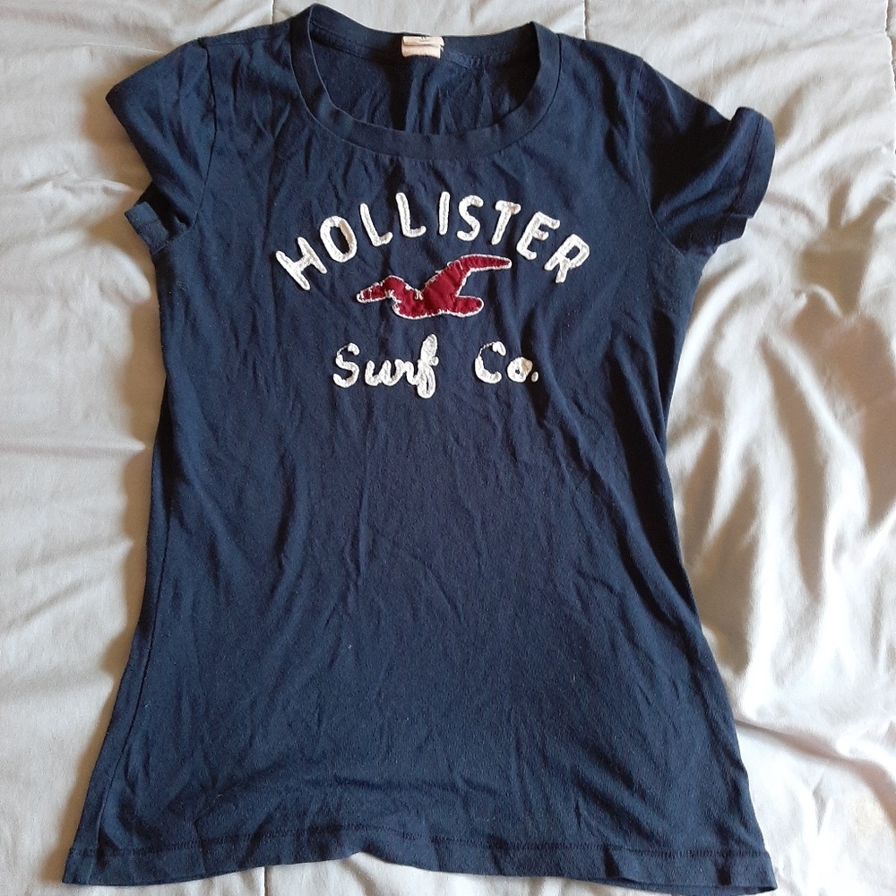 Hollister Tee